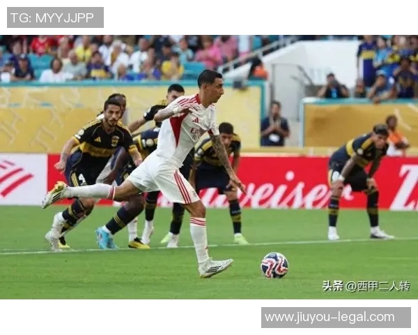 世界杯曼城与本菲卡激战四三乌龙球引发争议判罚全场沸腾